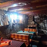 Hotel кръчмъ при байката Alpin Ribarica